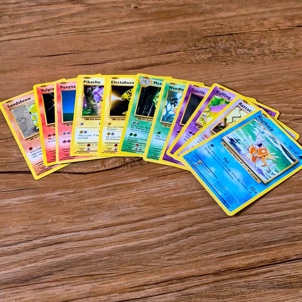 Pokémon card bundle (11 cards)